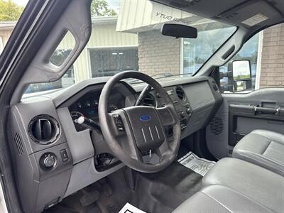 2013 Ford F-550 XL   - Photo 12 - Rushville, IN 46173