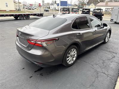 2023 Toyota Camry LE   - Photo 5 - Rushville, IN 46173