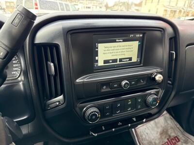 2017 Chevrolet Silverado 2500HD Work Truck   - Photo 19 - Rushville, IN 46173