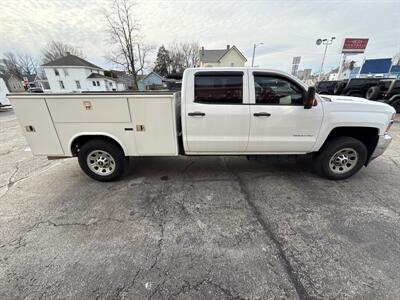 2017 Chevrolet Silverado 2500HD Work Truck   - Photo 5 - Rushville, IN 46173