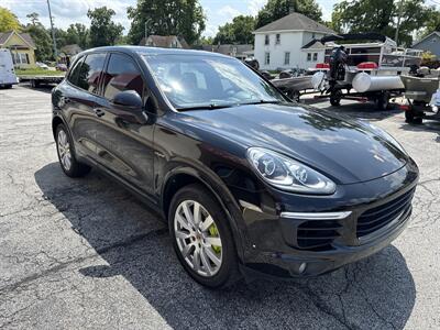 2017 Porsche Cayenne S E-Hybrid   - Photo 7 - Rushville, IN 46173