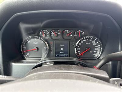 2017 Chevrolet Silverado 1500 Custom   - Photo 13 - Rushville, IN 46173