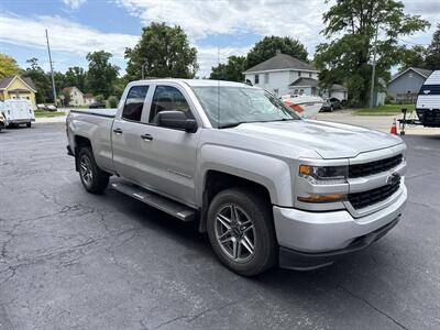 2017 Chevrolet Silverado 1500 Custom   - Photo 4 - Rushville, IN 46173