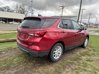 2022 Chevrolet Equinox LT   - Photo 6 - Rushville, IN 46173