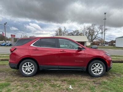 2022 Chevrolet Equinox LT   - Photo 5 - Rushville, IN 46173