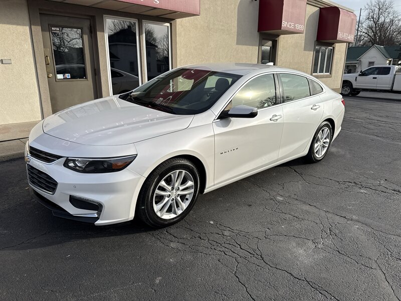 2016 Chevrolet Malibu 1LT's photo