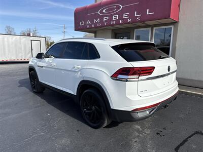 2022 Volkswagen Atlas Cross Sport V6 SE 4Motion   - Photo 7 - Rushville, IN 46173