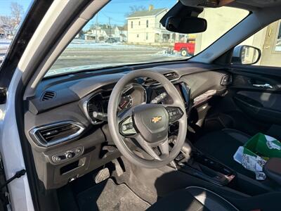 2023 Chevrolet Trailblazer LT   - Photo 10 - Rushville, IN 46173