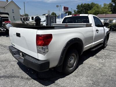 2010 Toyota Tundra Grade   - Photo 6 - Rushville, IN 46173