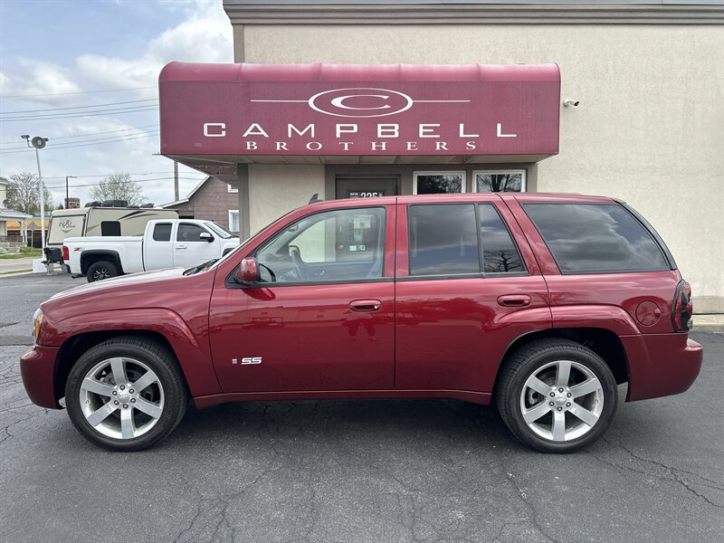 2007 Chevrolet Trailblazer SS   - Photo 1 - Rushville, IN 46173