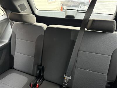 2023 Chevrolet Traverse LT Cloth   - Photo 12 - Rushville, IN 46173