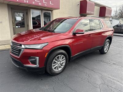 2023 Chevrolet Traverse LT Cloth   - Photo 2 - Rushville, IN 46173