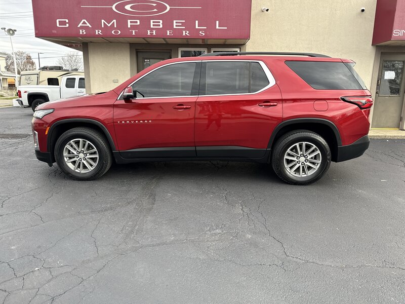 2023 Chevrolet Traverse LT Cloth  