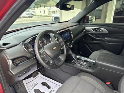 2023 Chevrolet Traverse LT Cloth   - Photo 9 - Rushville, IN 46173
