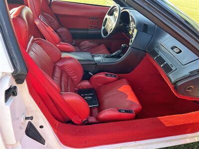 1990 Chevrolet Corvette - Photo 7 - Rushville, IN 46173