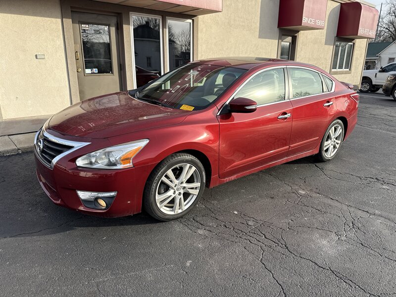 2013 Nissan Altima Sedan SL's photo