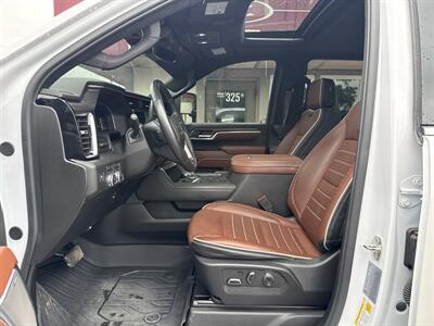 2024 GMC Sierra 3500 Denali Ultimate   - Photo 11 - Rushville, IN 46173