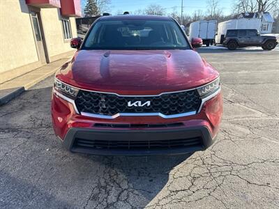 2023 Kia Sorento LX   - Photo 3 - Rushville, IN 46173