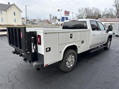 2021 Chevrolet Silverado 3500HD CC LT - Photo 5 - Rushville, IN 46173