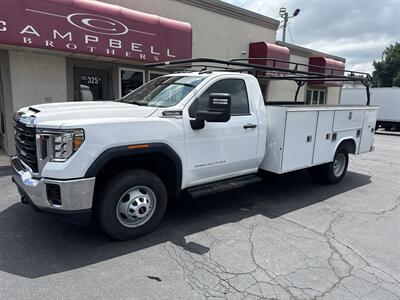 2022 GMC Sierra 3500HD CC Pro   - Photo 2 - Rushville, IN 46173