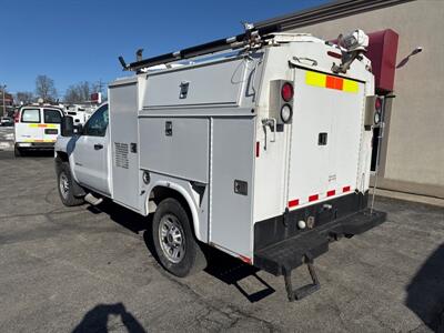 2015 Chevrolet Silverado 3500HD CC Work Truck   - Photo 8 - Rushville, IN 46173