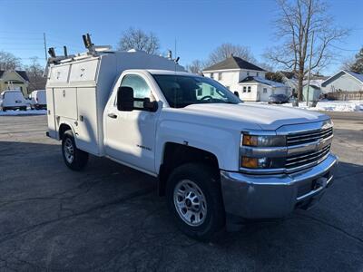 2015 Chevrolet Silverado 3500HD CC Work Truck   - Photo 4 - Rushville, IN 46173