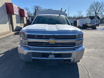 2015 Chevrolet Silverado 3500HD CC Work Truck   - Photo 3 - Rushville, IN 46173