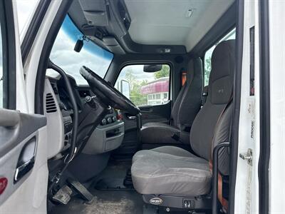 2017 Peterbilt 579 - Photo 10 - Rushville, IN 46173