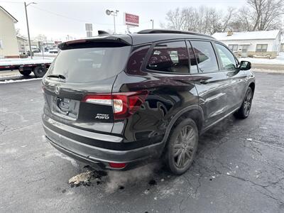 2022 Honda Pilot Sport   - Photo 5 - Rushville, IN 46173