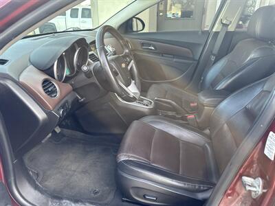 2015 Chevrolet Cruze 2LT Auto - Photo 8 - Rushville, IN 46173