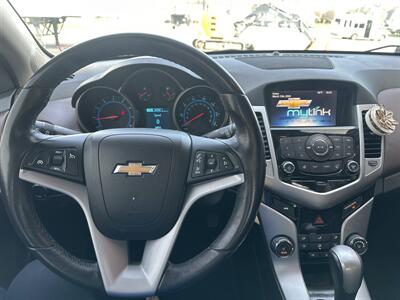 2015 Chevrolet Cruze 2LT Auto - Photo 11 - Rushville, IN 46173