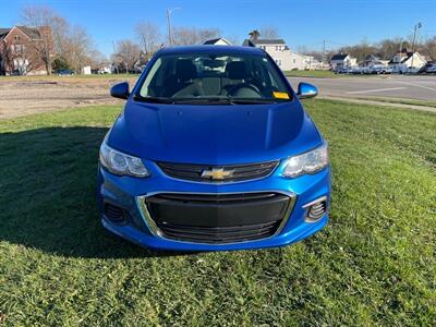 2019 Chevrolet Sonic LT Auto   - Photo 3 - Rushville, IN 46173