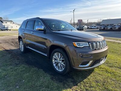 2018 Jeep Grand Cherokee Summit   - Photo 4 - Rushville, IN 46173