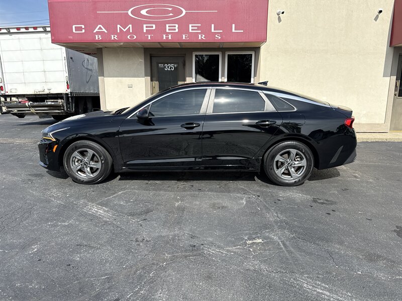 2021 Kia Optima LX FWD's photo