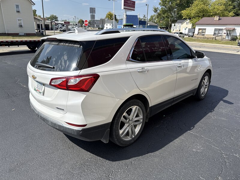2018 Chevrolet Equinox Premier photo 5