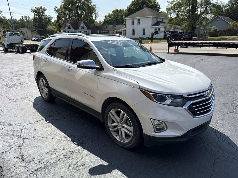 2018 Chevrolet Equinox Premier photo 4