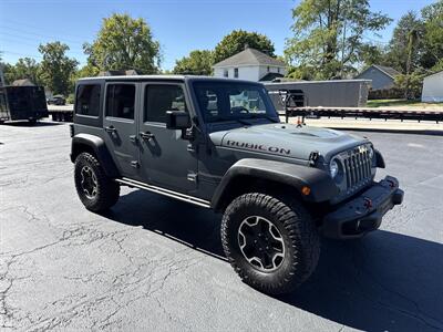 2015 Jeep Wrangler Unlimited Rubicon   - Photo 4 - Rushville, IN 46173