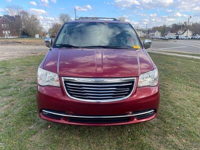 2014 Chrysler Town and Country Touring-L   - Photo 3 - Rushville, IN 46173