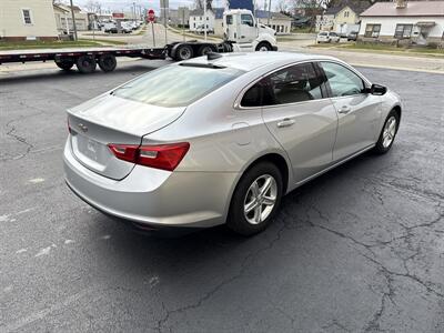 2021 Chevrolet Malibu LS - Photo 5 - Rushville, IN 46173