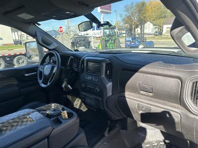 2021 Chevrolet Silverado 3500HD CC Work Truck - Photo 18 - Rushville, IN 46173