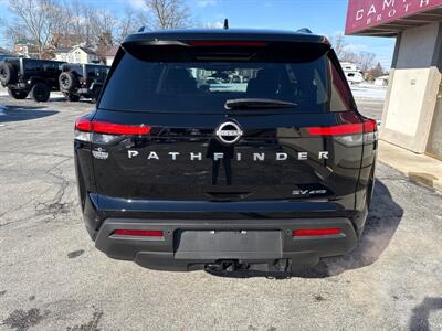 2024 Nissan Pathfinder SV   - Photo 7 - Rushville, IN 46173