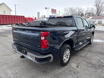 2021 Chevrolet Silverado 1500 LT   - Photo 6 - Rushville, IN 46173