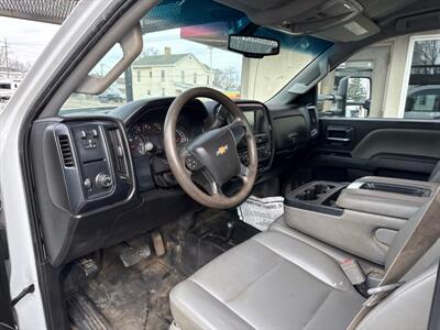 2016 Chevrolet Silverado 3500HD Work Truck   - Photo 17 - Rushville, IN 46173