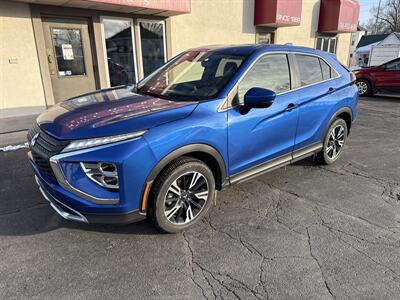 2024 Mitsubishi Eclipse Cross SE   - Photo 2 - Rushville, IN 46173
