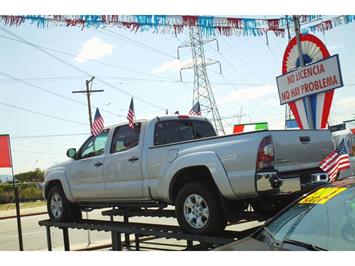 2013 Toyota Tacoma PreRunner V6   - Photo 3 - North Hollywood, CA 91606