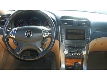 2004 Acura TL 3.2   - Photo 8 - North Hollywood, CA 91606