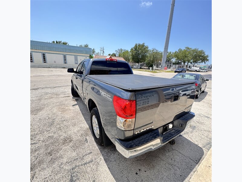 2008 Toyota Tundra SR5   - Photo 8 - Naples, FL 34112