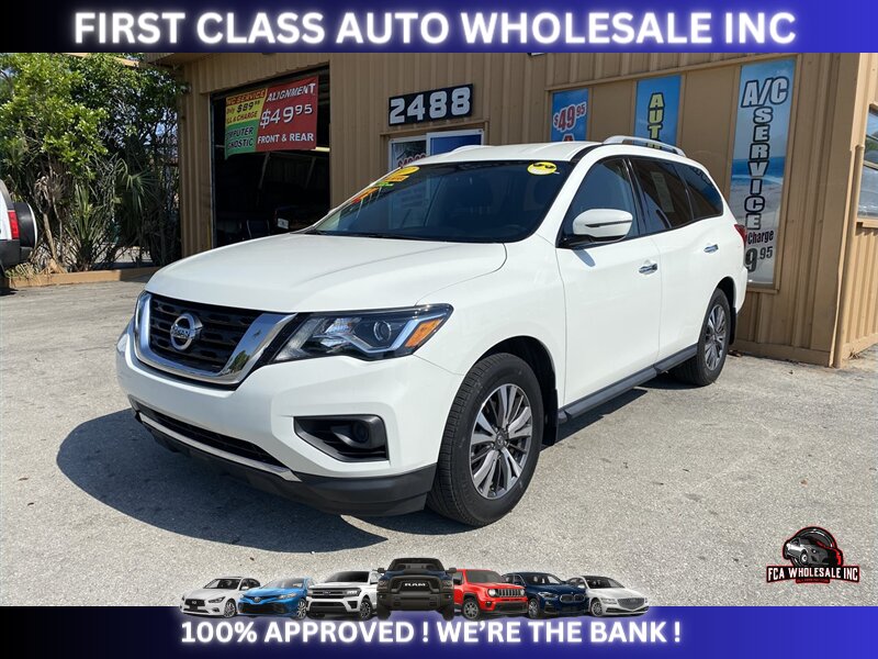 2017 Nissan Pathfinder S - Photo 3 - Naples, FL 34112
