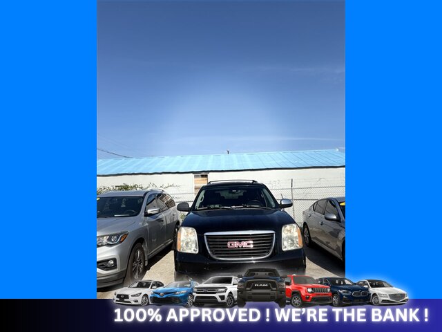 2009 GMC Yukon SLT   - Photo 4 - Naples, FL 34112