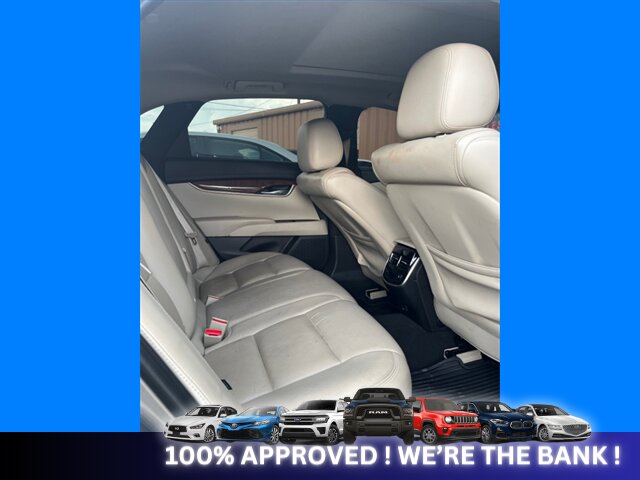 2019 Cadillac XTS Luxury   - Photo 5 - Naples, FL 34112